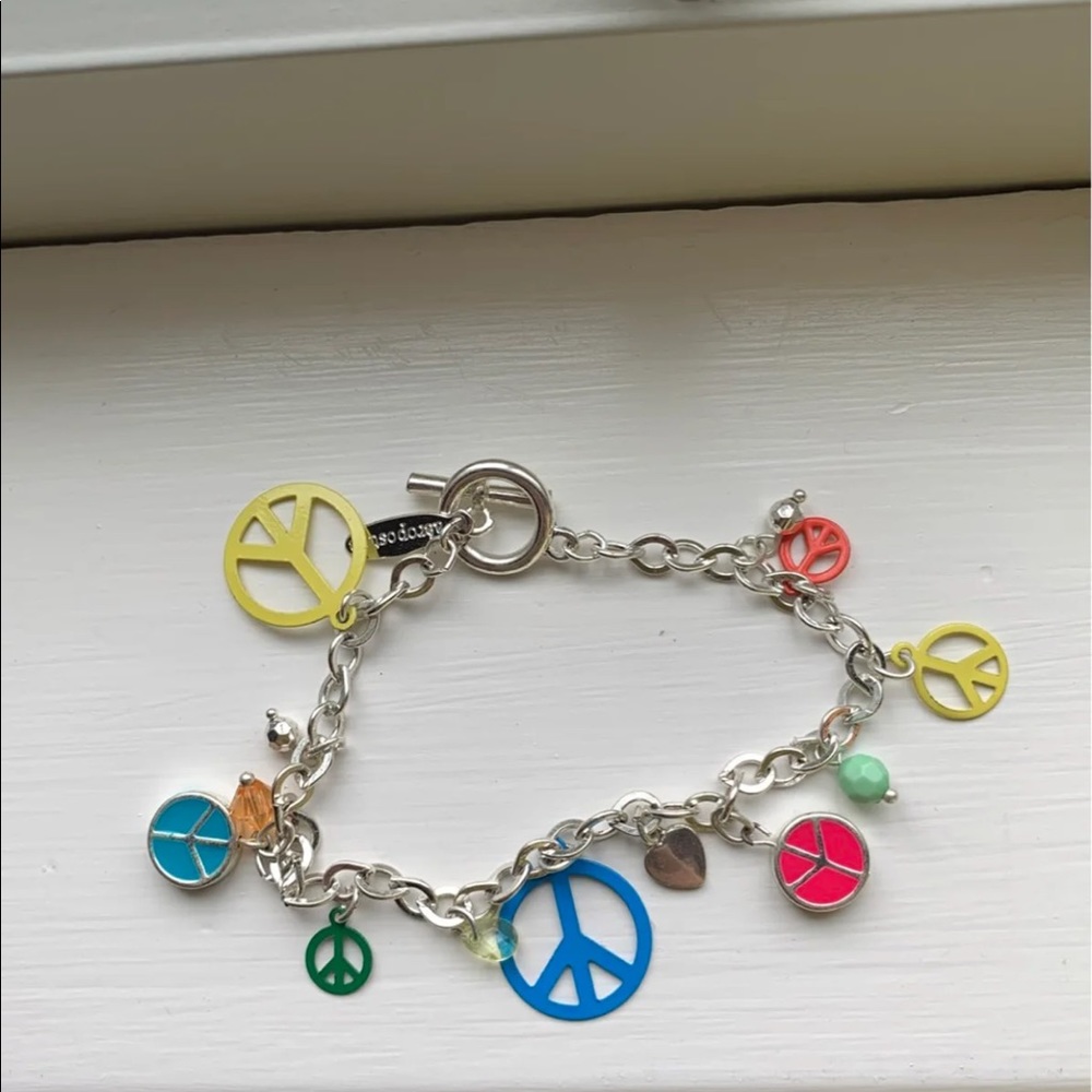 Peace sign jewelry lot.